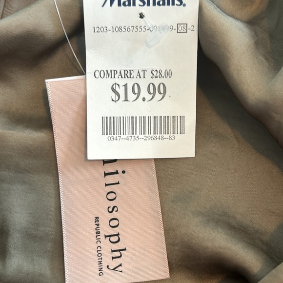 Green Philosophy Top - Picture 5 of 6